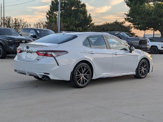 Certified 2024 Toyota Camry SE FWD image 6