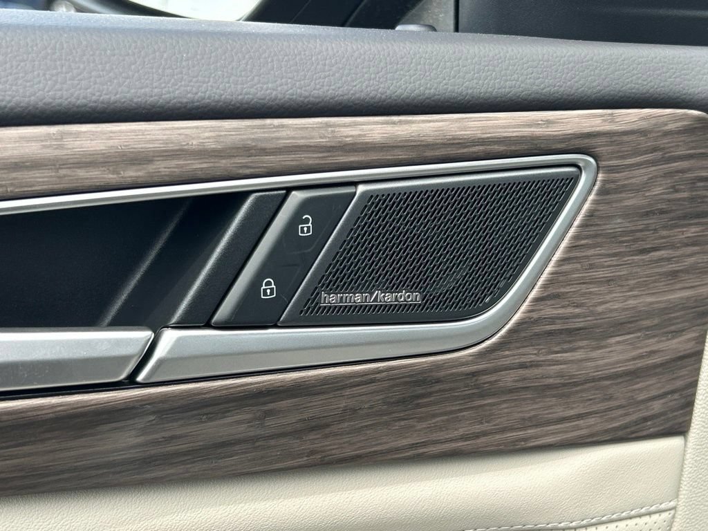 New 2026 Volkswagen Atlas SEL Premium R-Line AWD/4WD image 16
