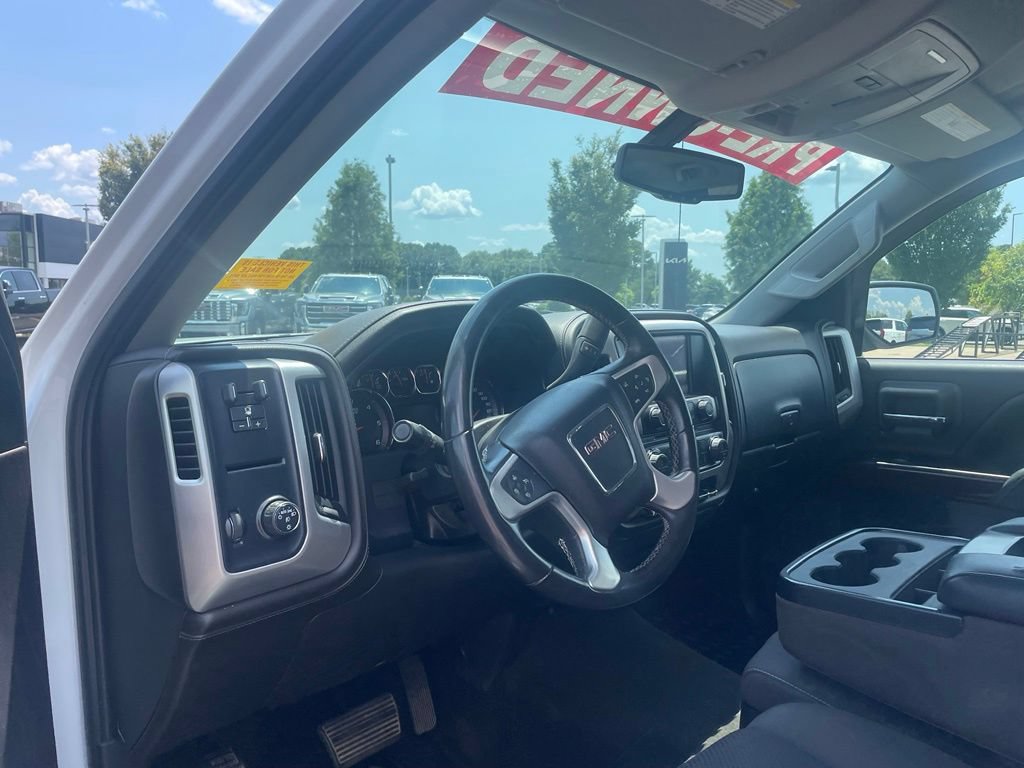 Used 2015 GMC Sierra 1500 SLE w/ SLE Value Package RWD image 9