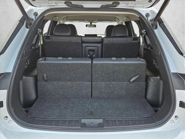 Used 2024 Mitsubishi Outlander SE image 6