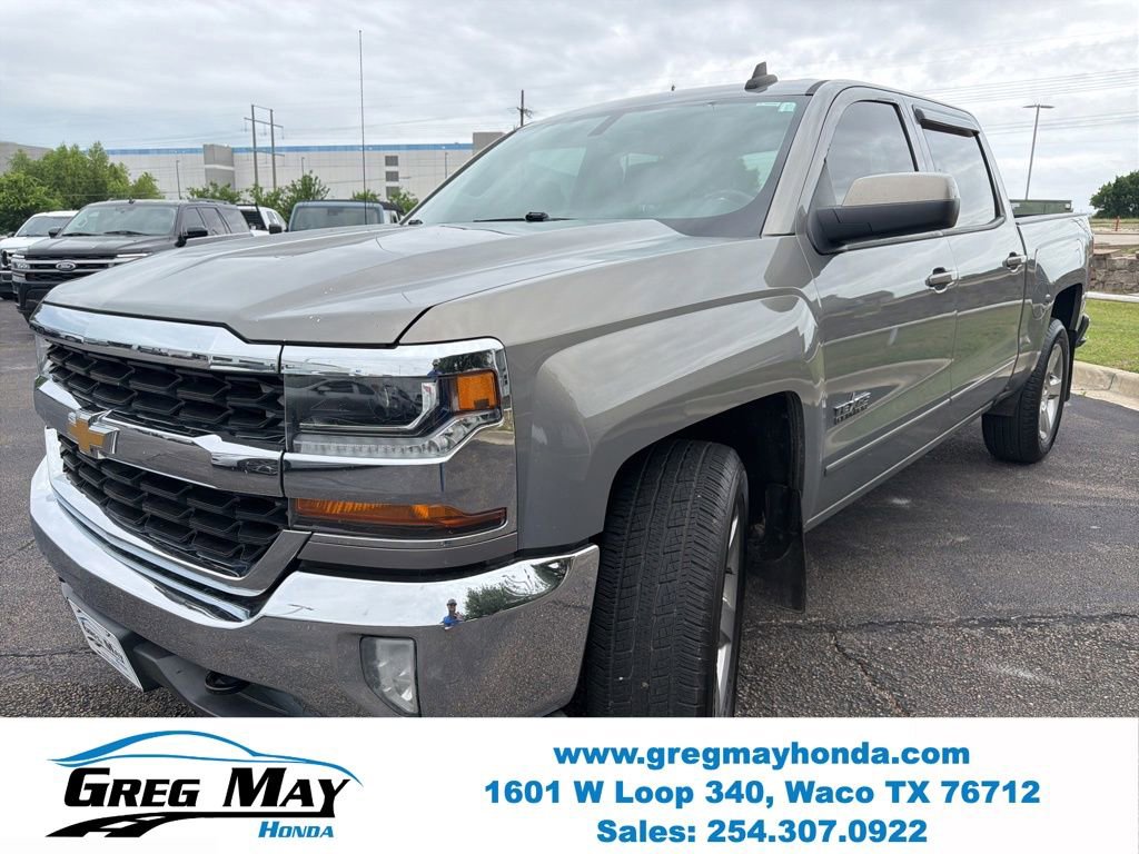 Used 2017 Chevrolet Silverado 1500 LT w/ Texas Edition AWD/4WD image 7