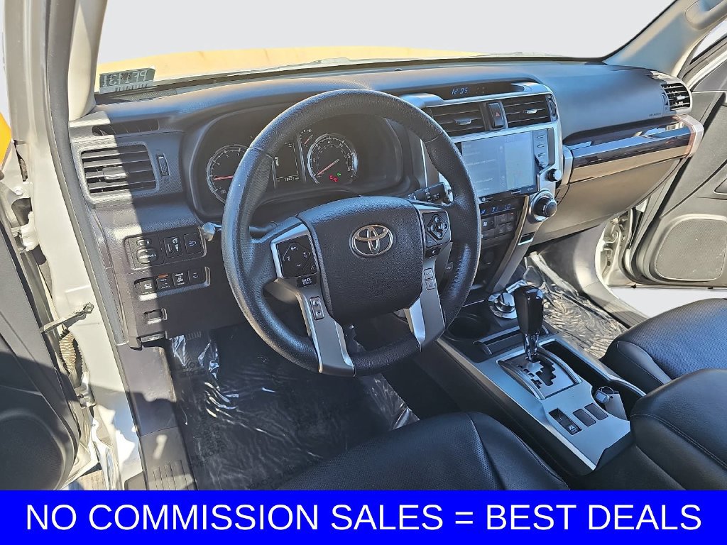 Used 2022 Toyota 4Runner Limited AWD/4WD image 15