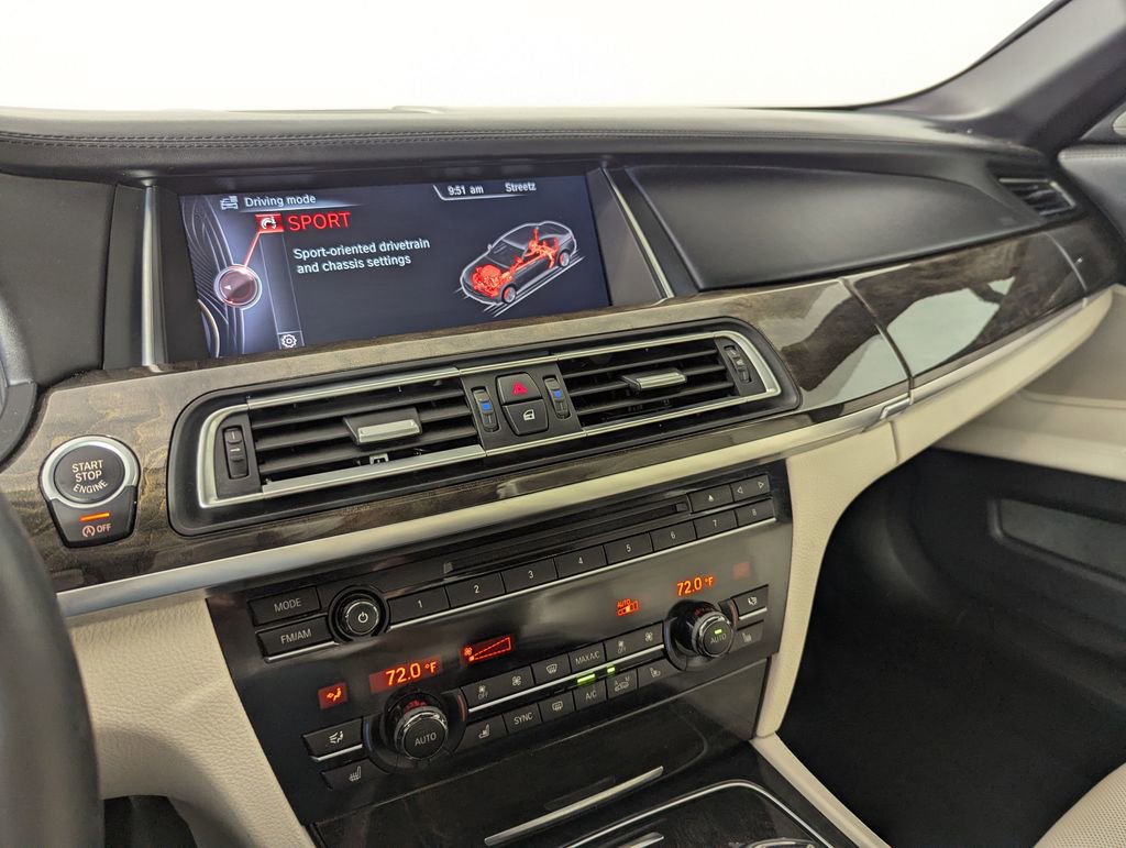 Used 2015 BMW 750Li RWD image 7