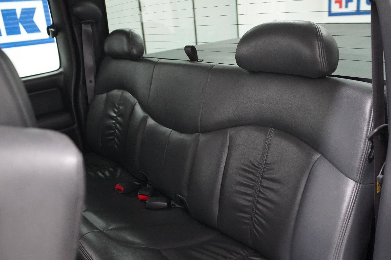 Used 2001 Chevrolet Silverado 1500 LT RWD image 20