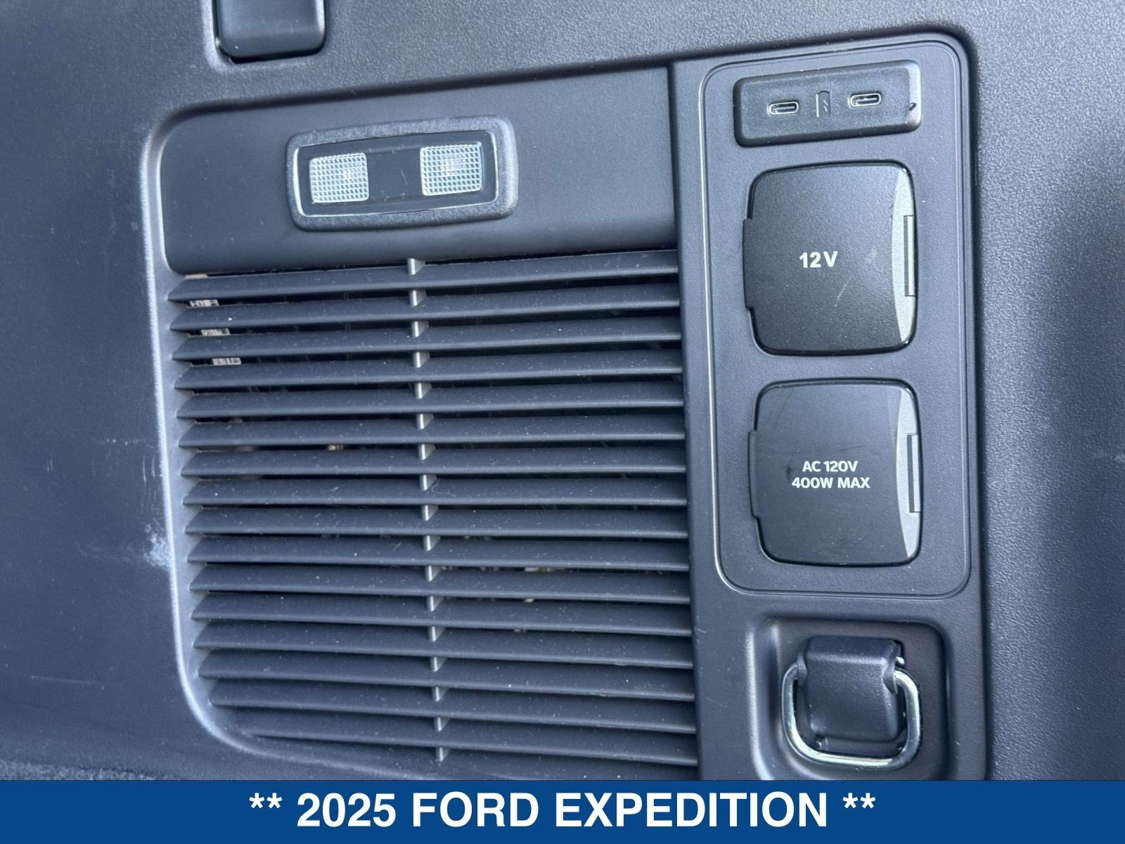 Certified 2025 Ford Expedition Active image 16
