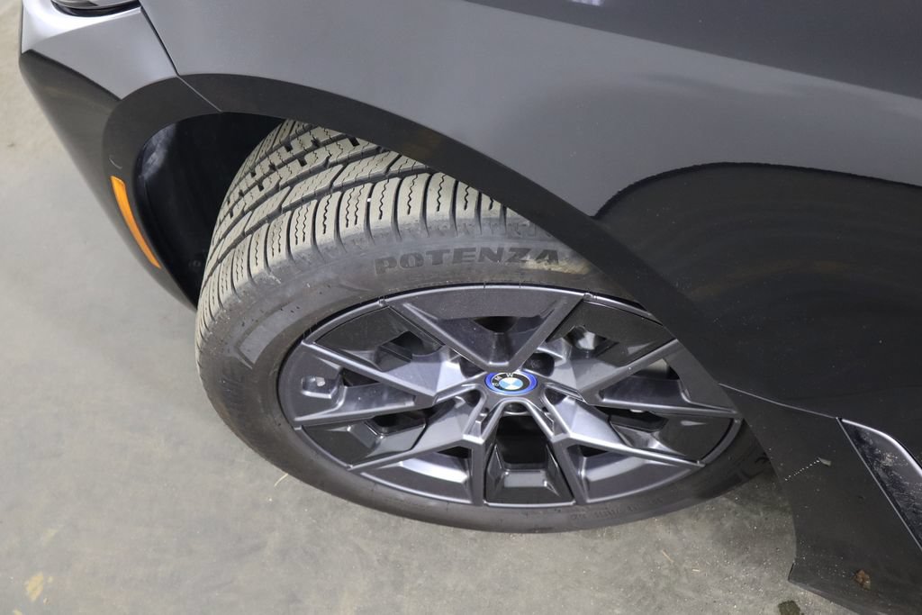 Used 2023 BMW i4 eDrive35 RWD image 47