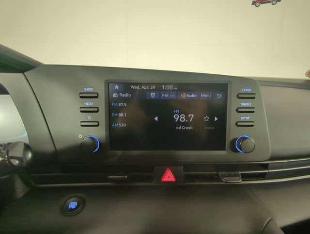 New 2026 Hyundai Elantra Sport FWD image 21