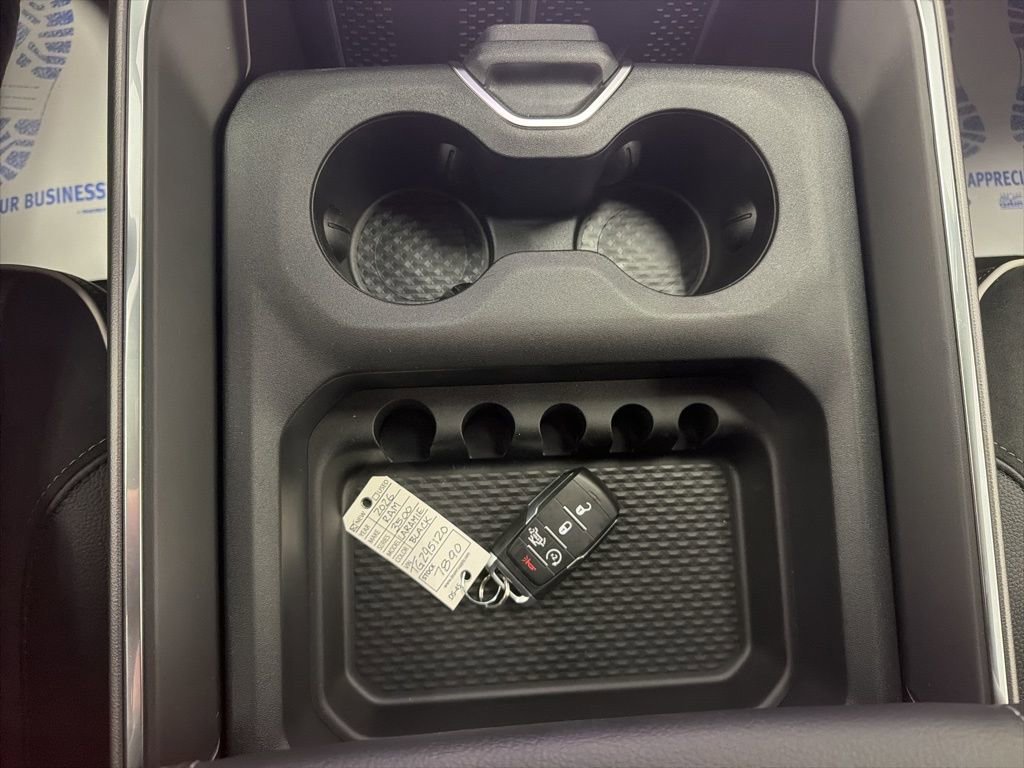 New 2026 RAM 3500 Laramie AWD/4WD image 12