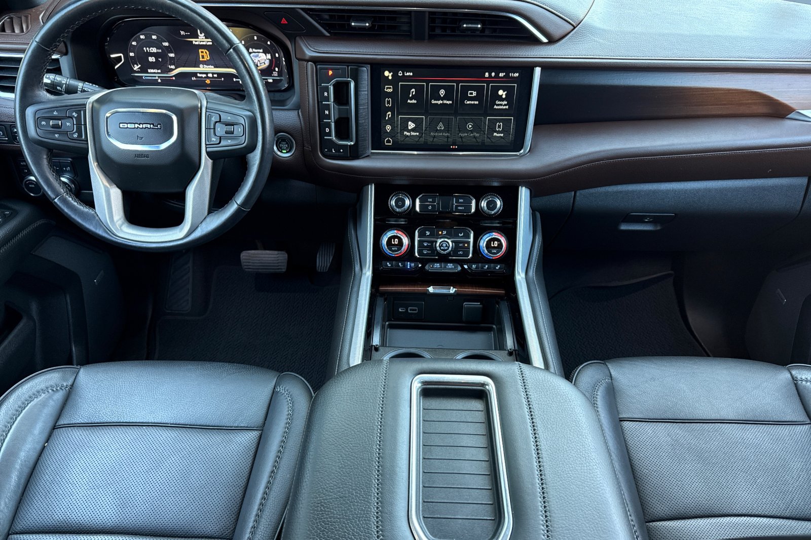 Used 2022 GMC Yukon Denali AWD/4WD image 17