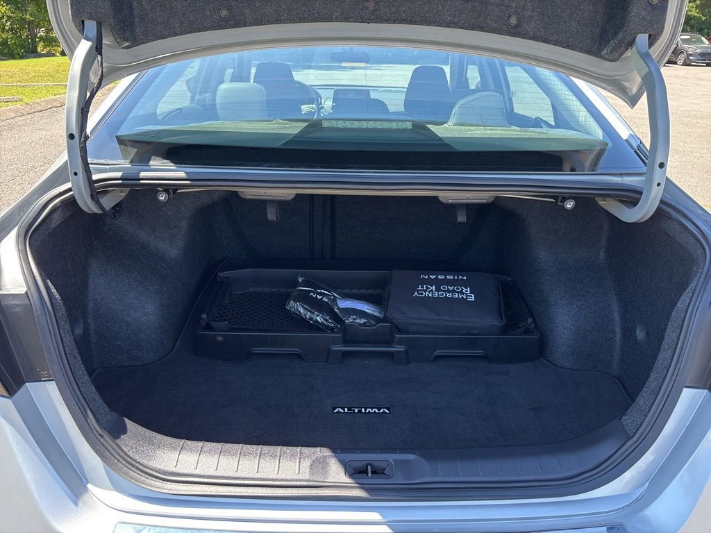 Used 2022 Nissan Altima 2.5 SR image 13