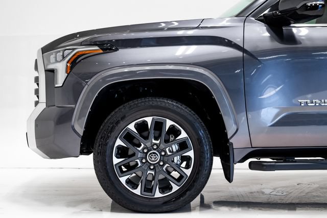Used 2024 Toyota Tundra Limited AWD/4WD image 28