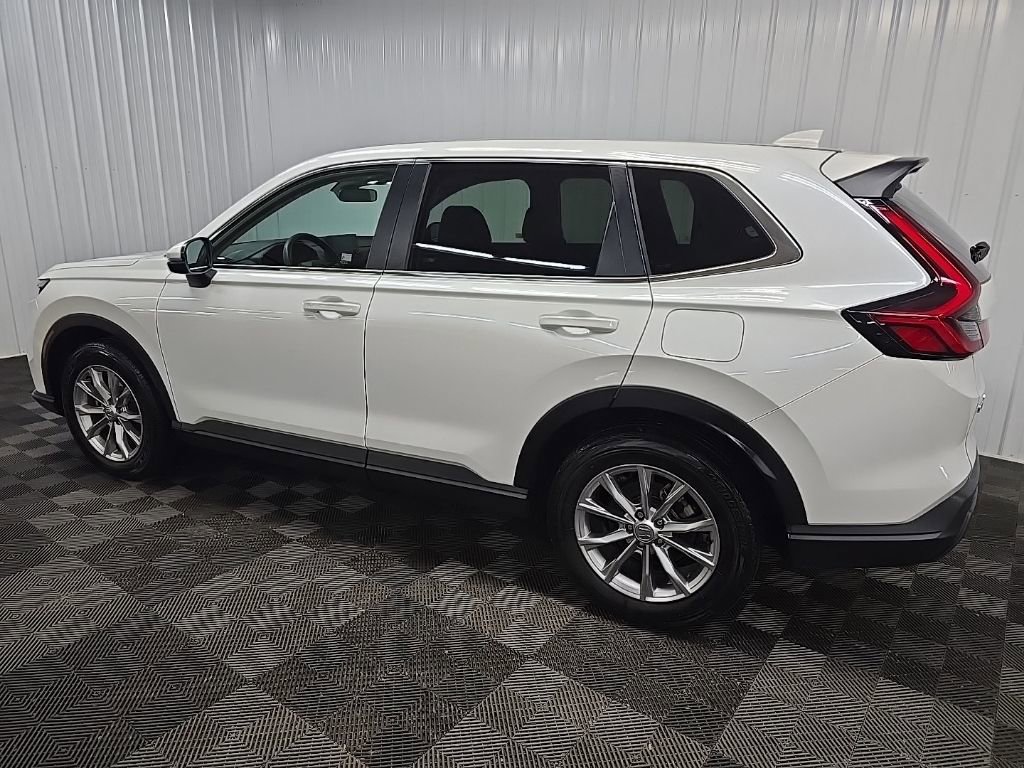 Used 2023 Honda CR-V EX image 4