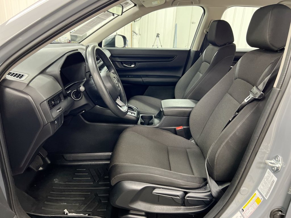 Used 2024 Honda CR-V LX image 19
