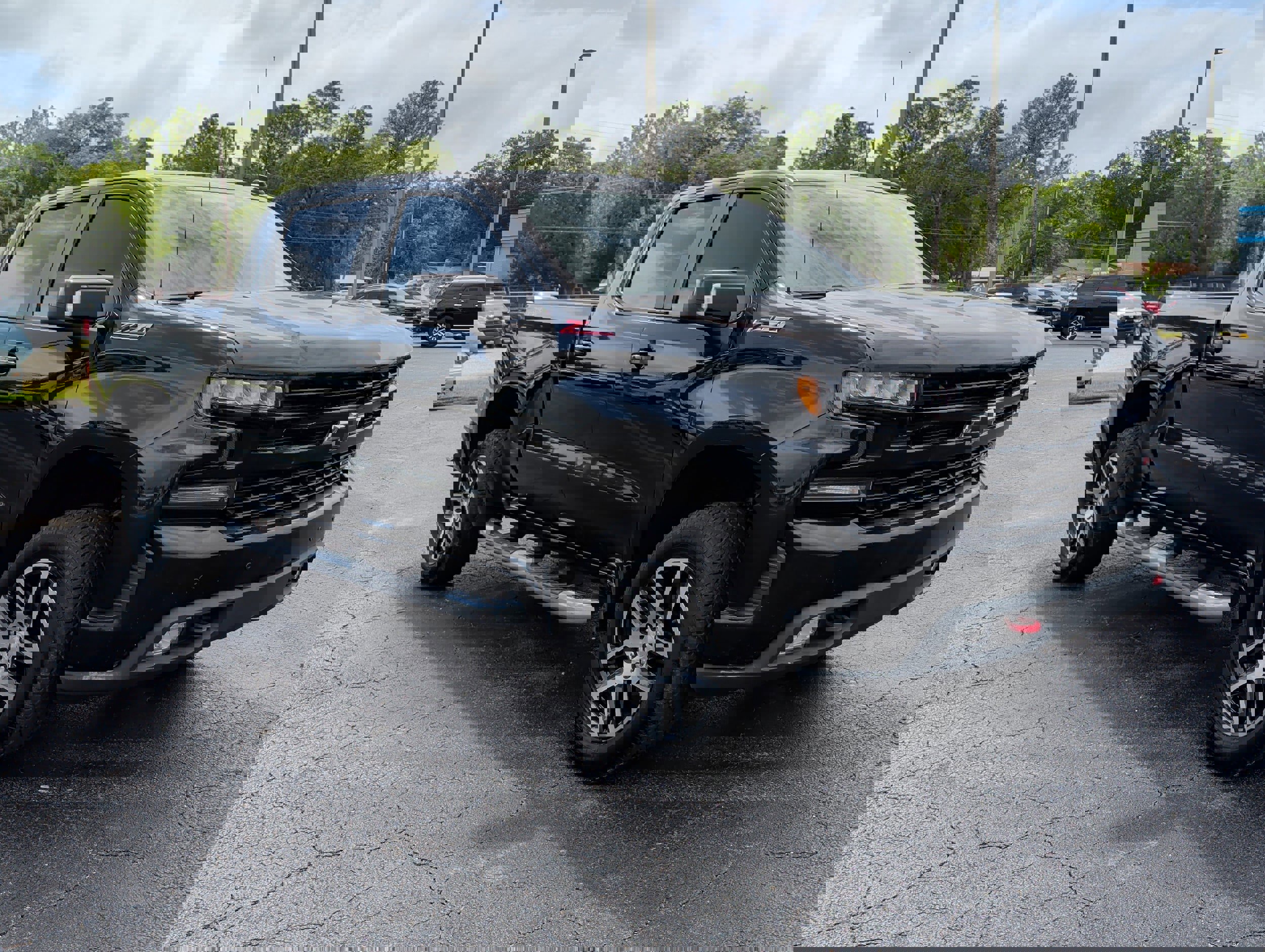 Used 2020 Chevrolet Silverado 1500 LT Trail Boss image 2