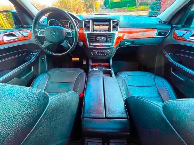 Used 2015 Mercedes-Benz ML 400 4MATIC image 12