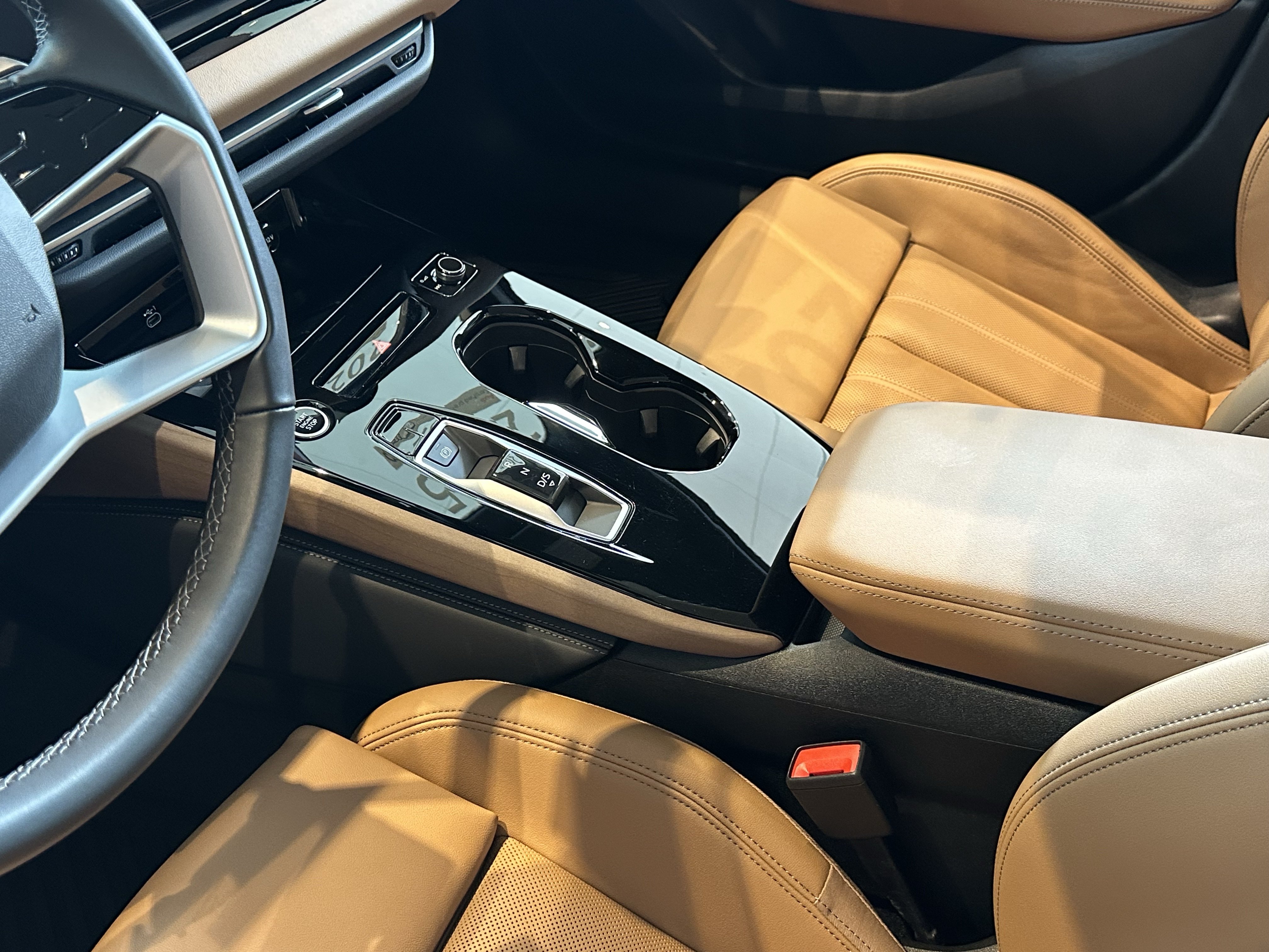 Used 2025 Audi A5 2.0T Premium Plus w/ Premium Plus AWD/4WD image 18