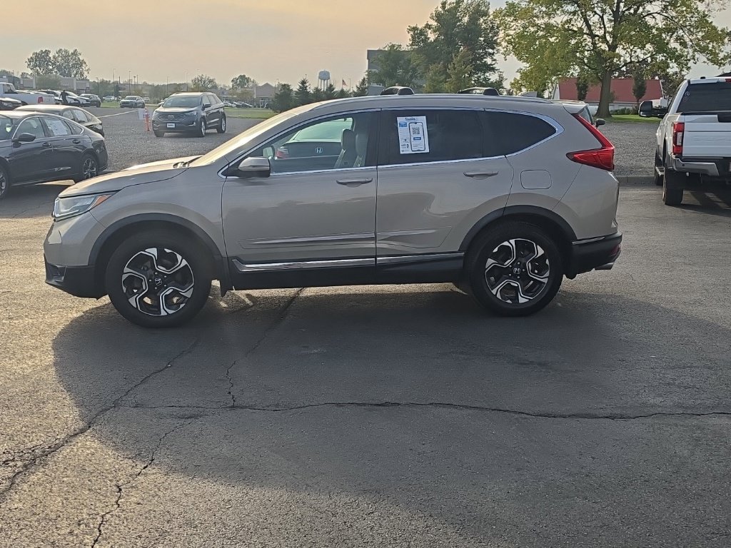 Used 2018 Honda CR-V Touring image 4
