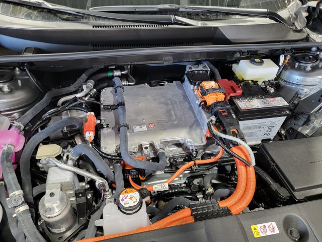 New 2026 Subaru Solterra AWD/4WD image 32