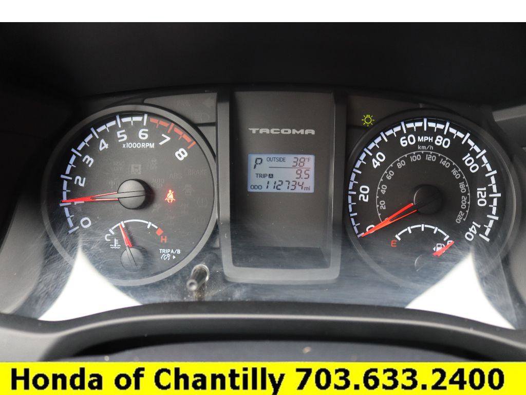 Used 2017 Toyota Tacoma SR image 9