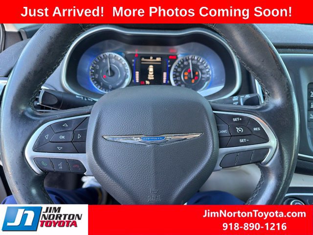 Used 2015 Chrysler 200 Limited w/ Convenience Group FWD image 12