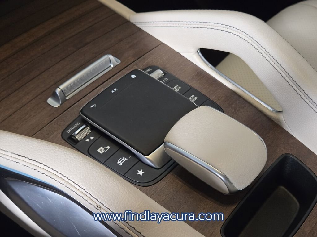 Used 2021 Mercedes-Benz GLE 350 w/ AMG Line Exterior image 24