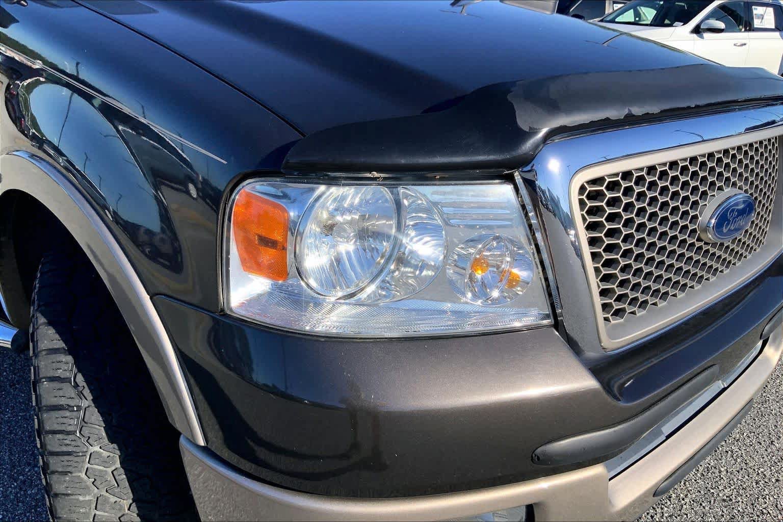 Used 2005 Ford F150 Lariat RWD image 26