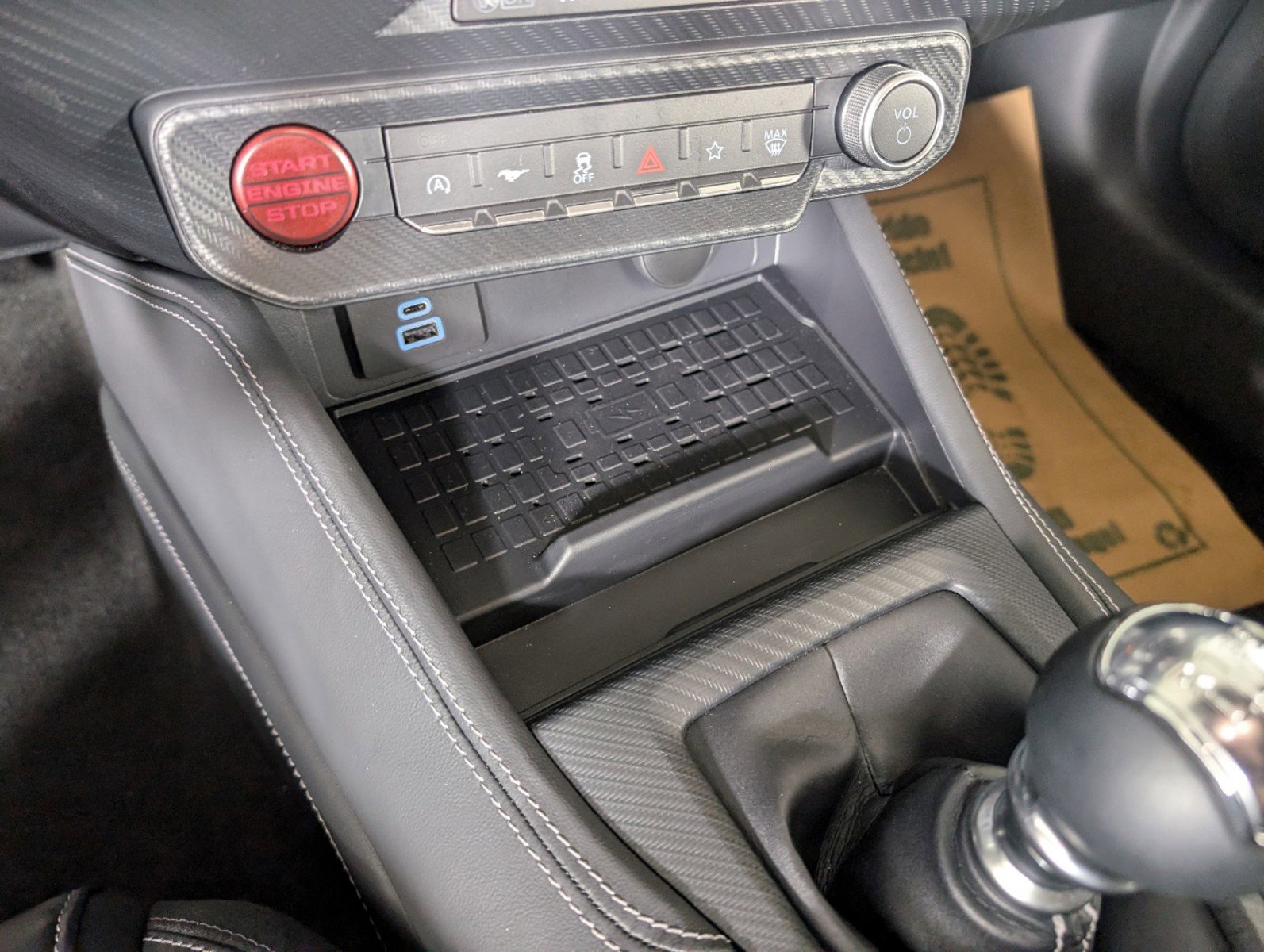 New 2024 Ford Mustang GT Premium w/ GT Performance Package image 15