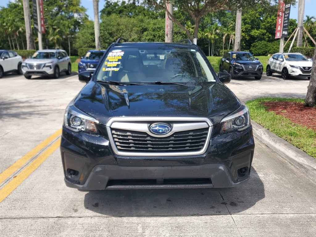 Used 2020 Subaru Forester Premium AWD/4WD image 2