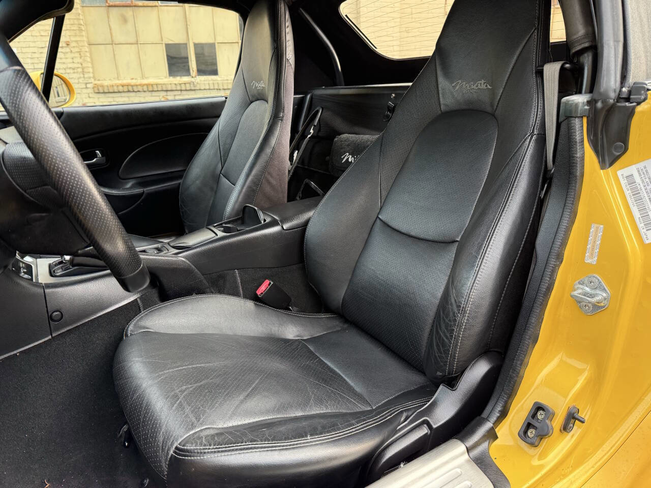 Used 2002 MAZDA MX-5 Miata SE image 38