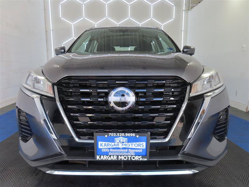 Used 2024 Nissan Kicks SV FWD image 4