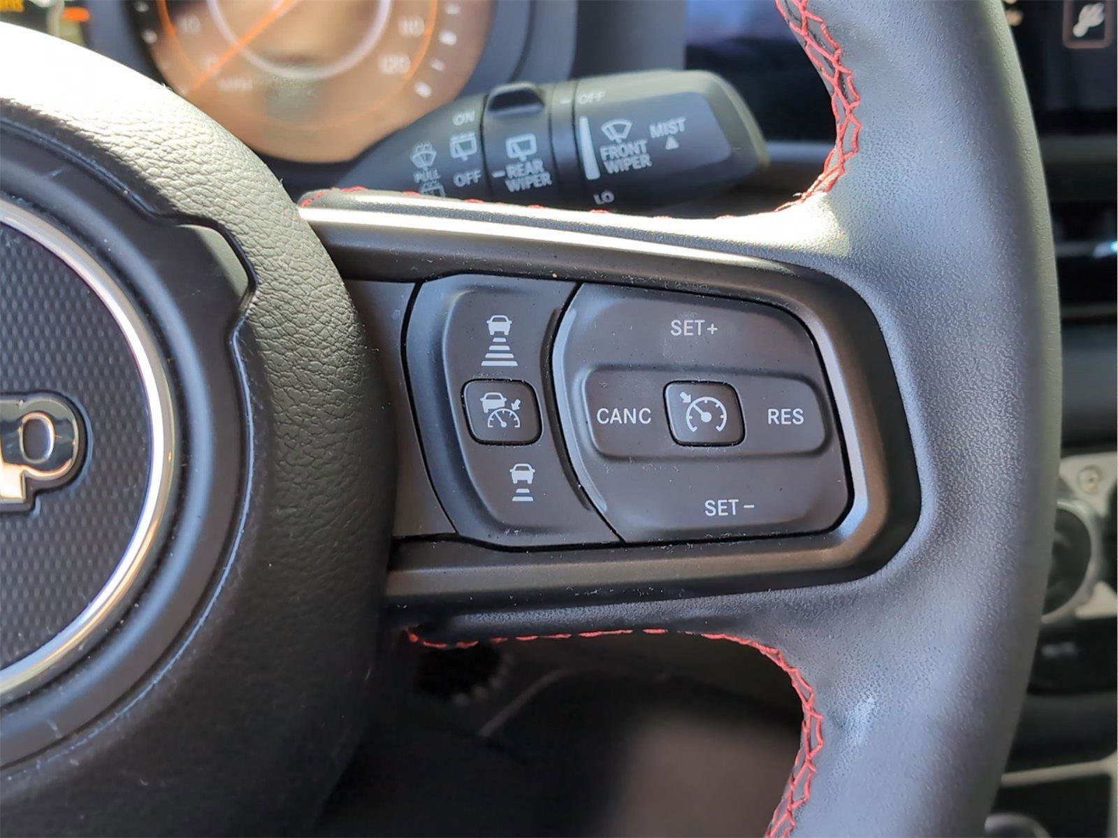 Used 2024 Jeep Wrangler Unlimited Rubicon image 25