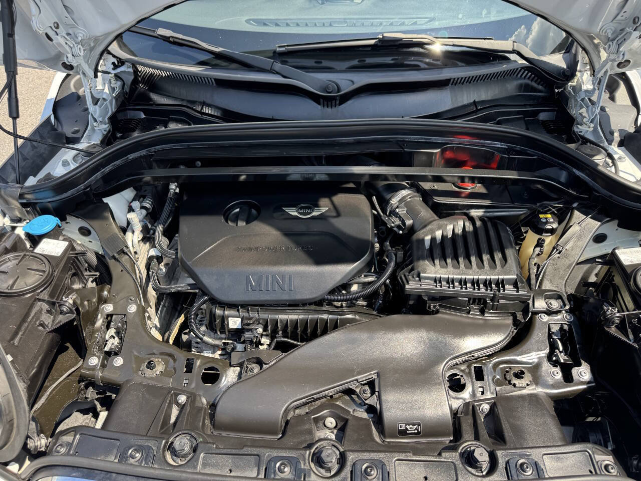 Used 2019 MINI Cooper Countryman FWD image 23