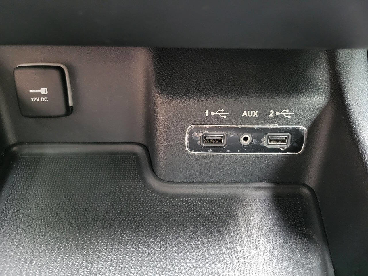 Used 2018 Dodge Durango SXT w/ Quick Order Package 2BB RWD image 22