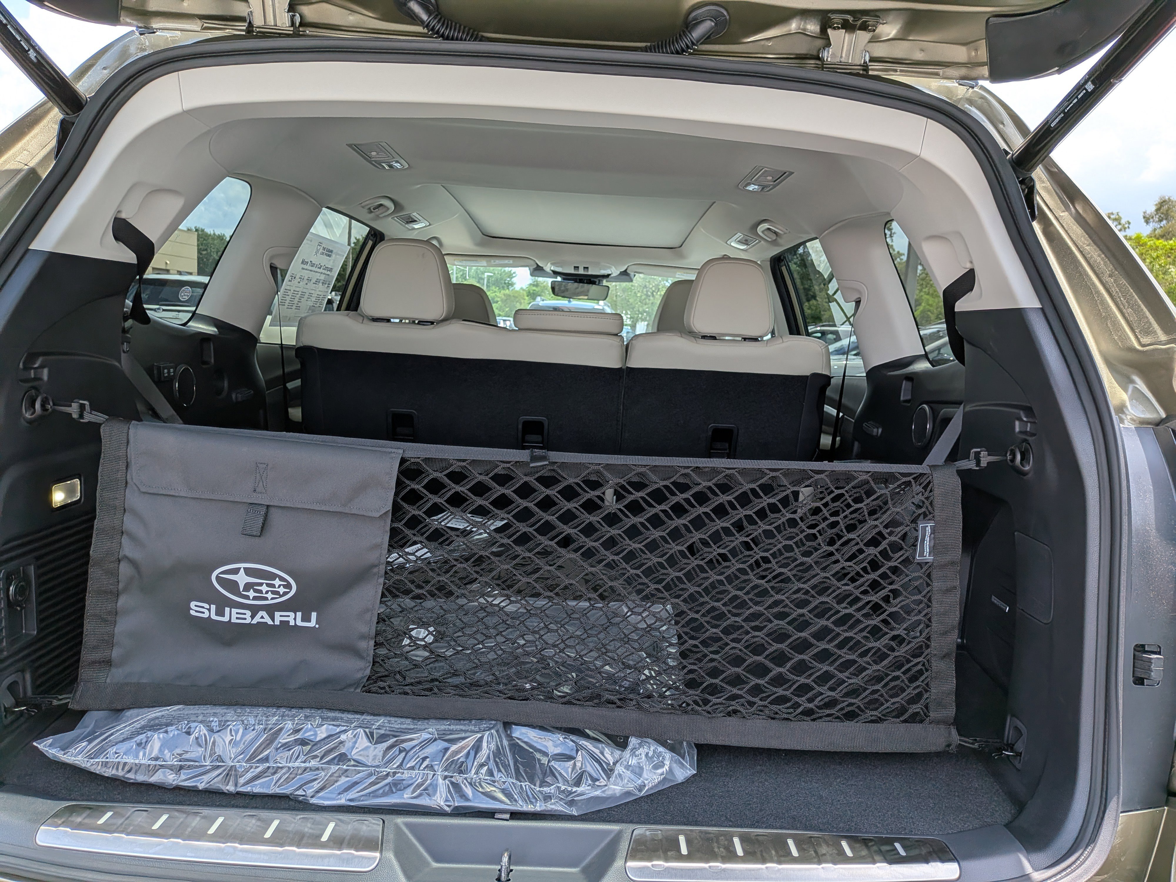 New 2026 Subaru Ascent Limited AWD/4WD image 12