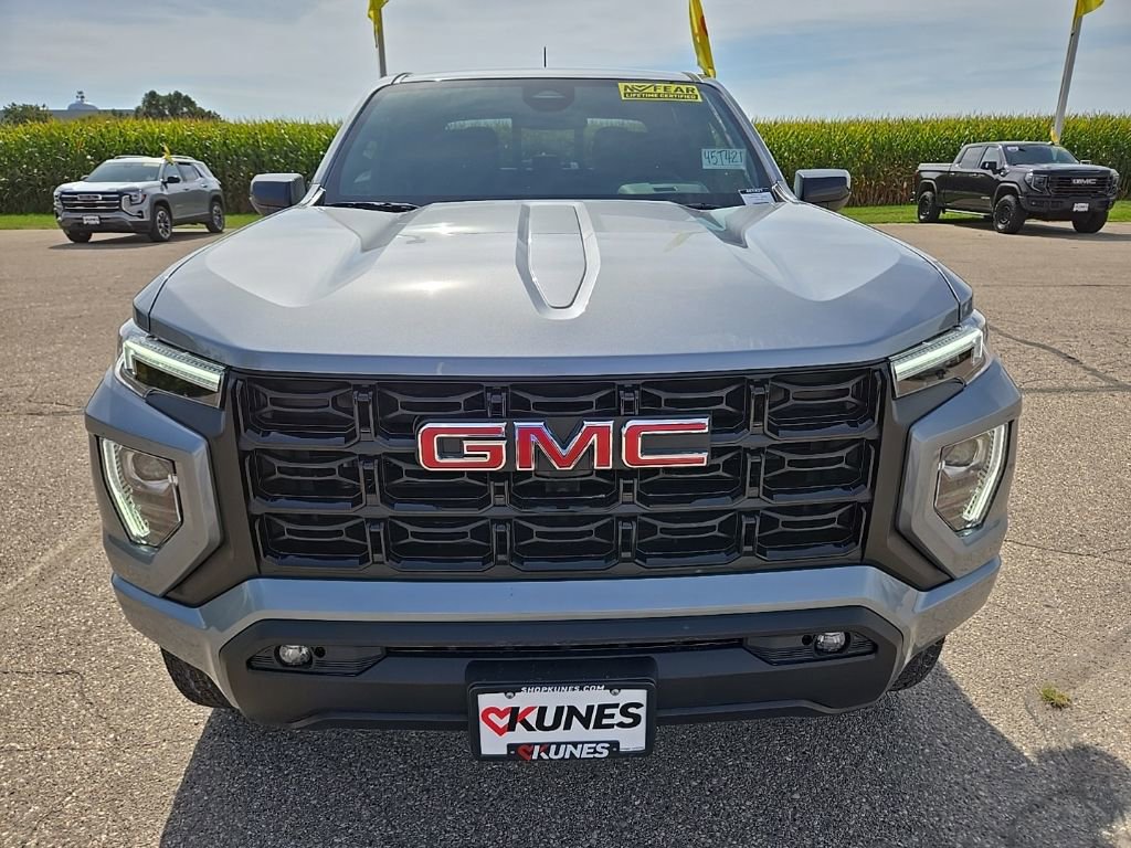 New 2026 GMC Canyon Elevation w/ Convenience Package image 4