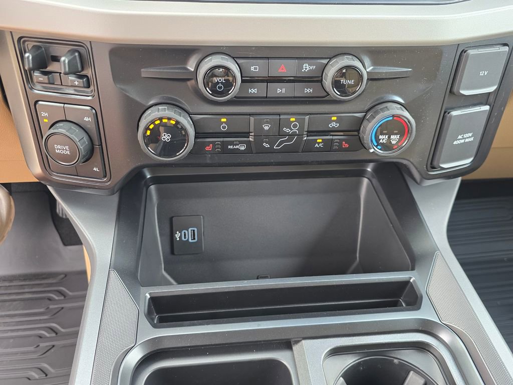 New 2026 Ford F350 XLT w/ XLT Premium Package image 30