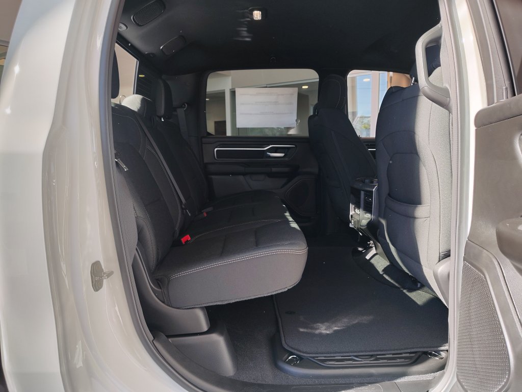 New 2026 RAM 1500 Big Horn AWD/4WD image 36