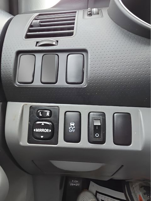 Used 2015 Toyota Tacoma PreRunner w/ Convenience Package RWD image 21