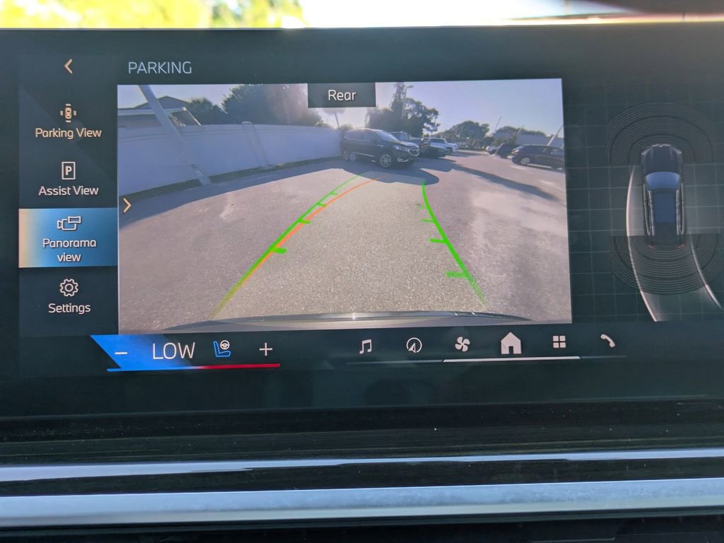 Used 2025 BMW X5 xDrive50e image 22