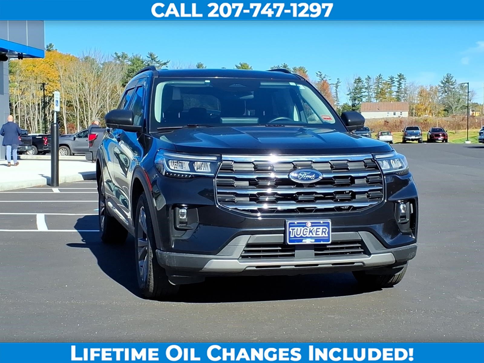Used 2025 Ford Explorer Active w/ Active Comfort Package AWD/4WD image 2