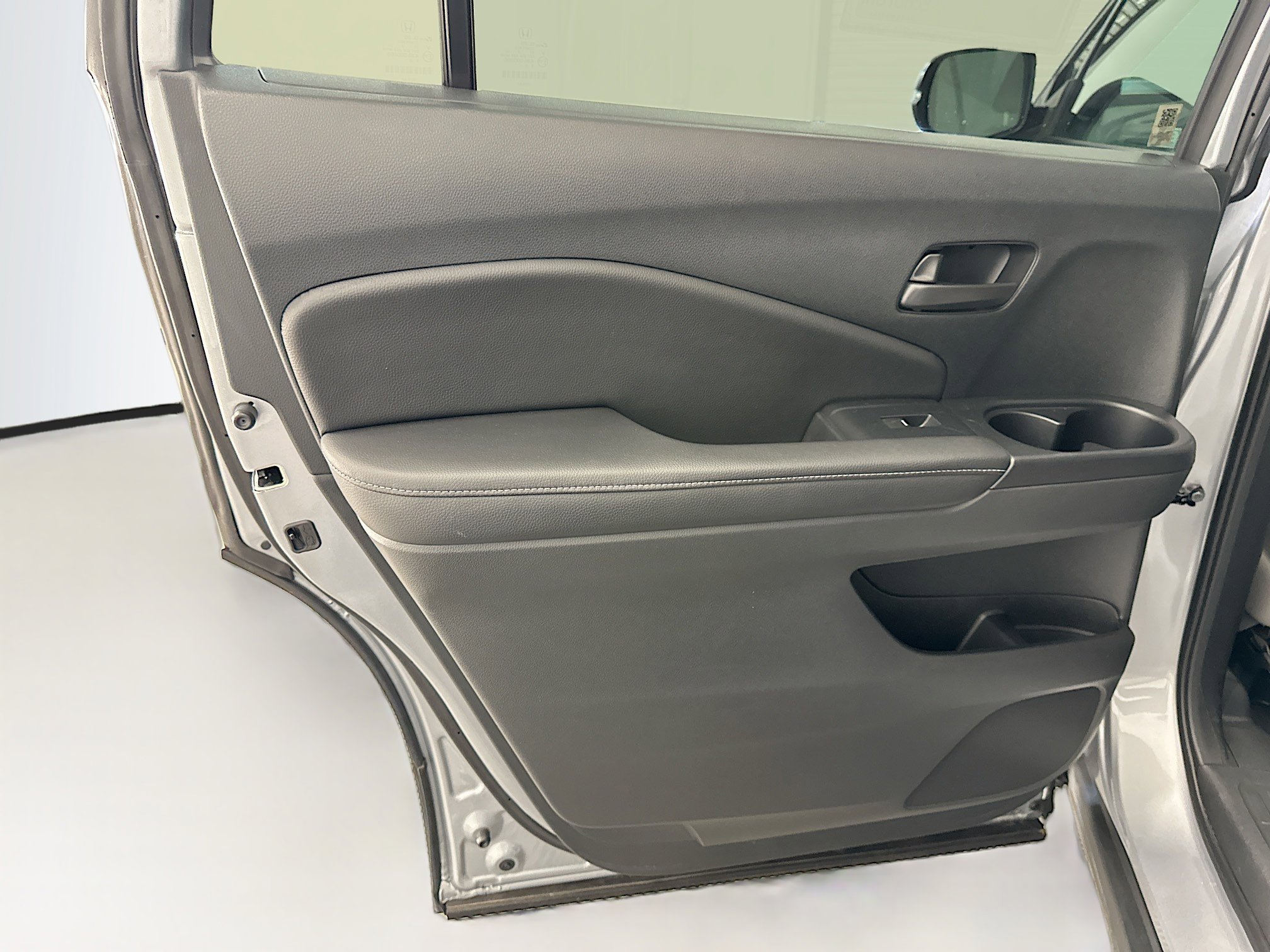 Used 2023 Honda Passport EX-L image 27