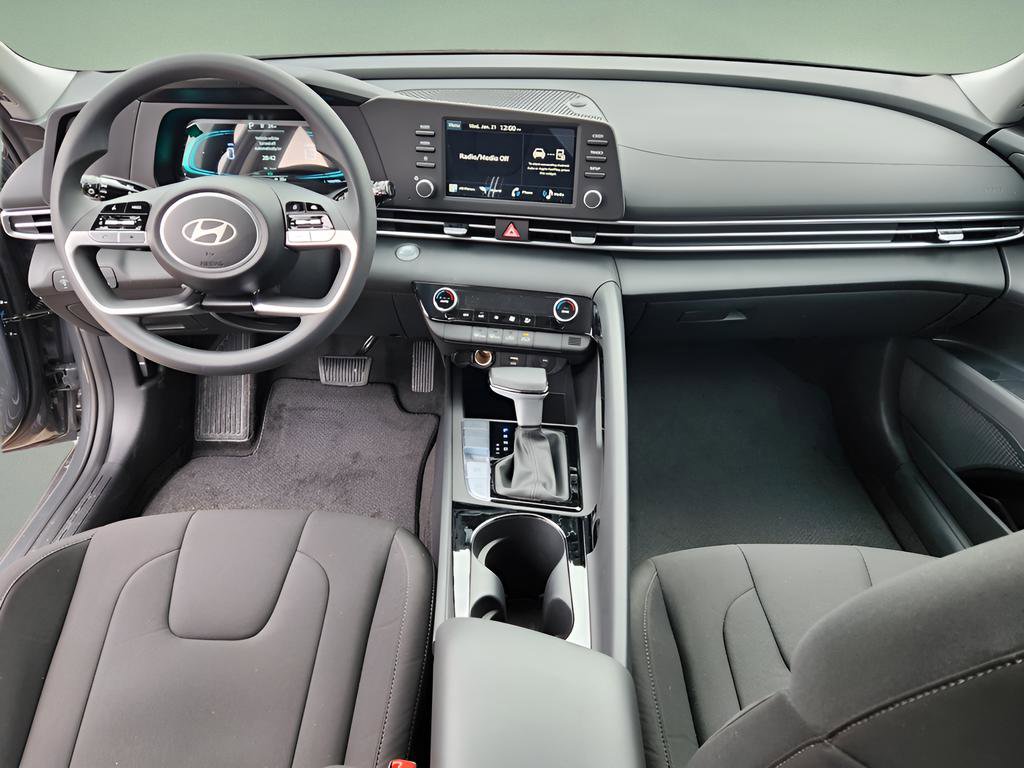 New 2026 Hyundai Elantra Blue image 15