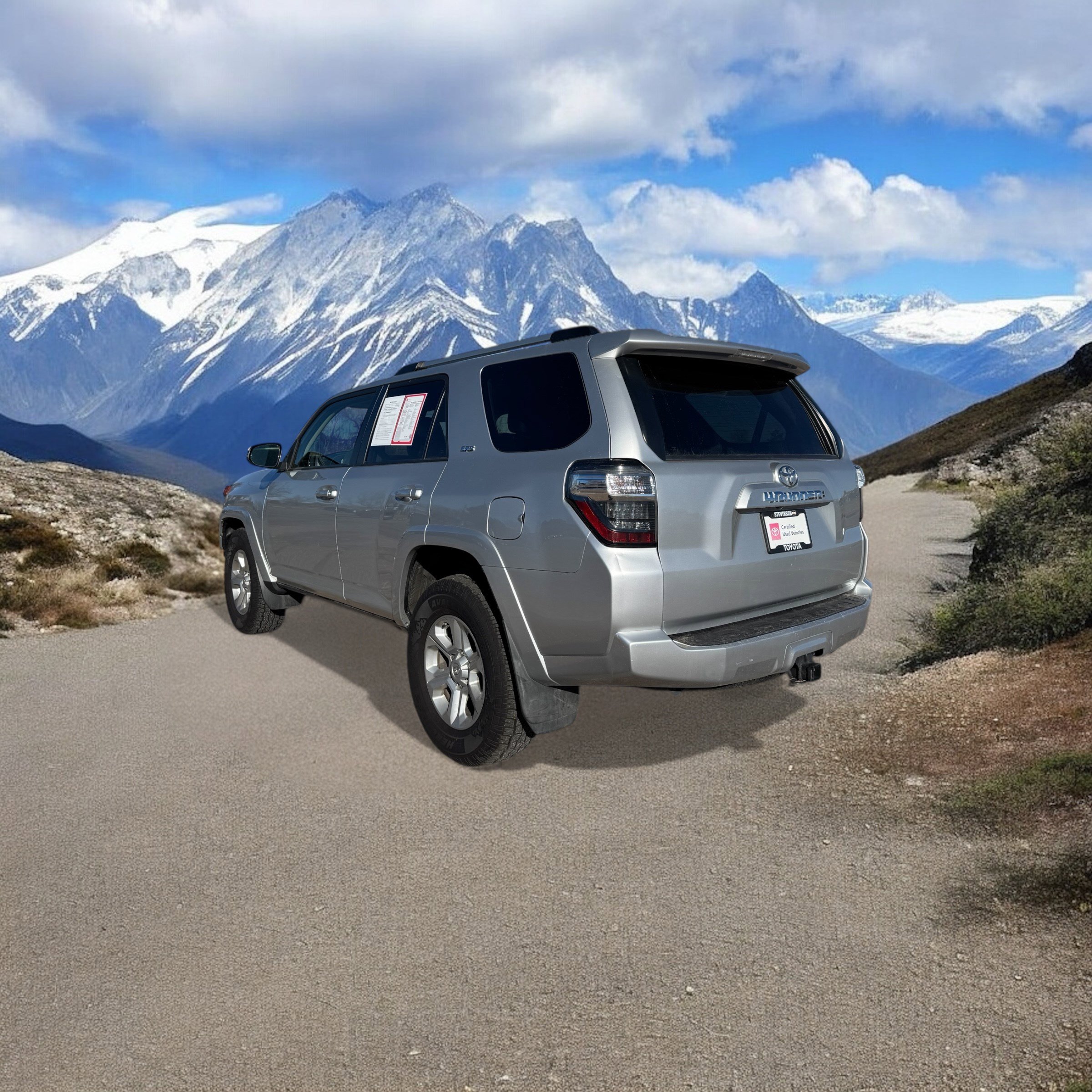 Used 2021 Toyota 4Runner SR5 Premium image 3