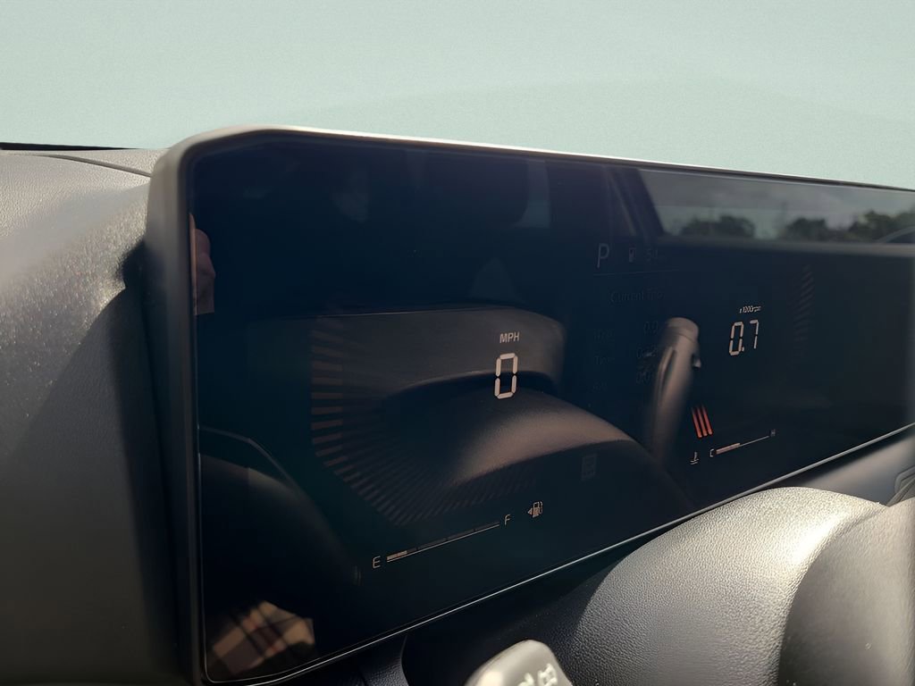 New 2025 Kia K4 FWD image 29
