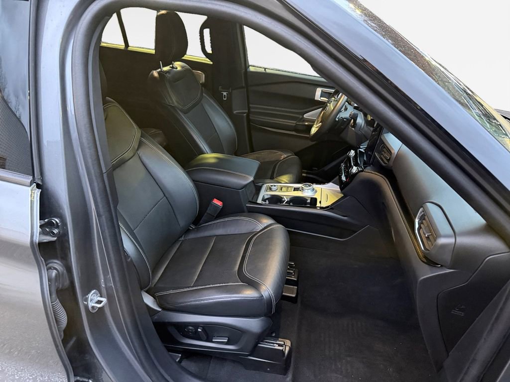 Used 2022 Ford Explorer ST w/ Equipment Group 401A image 26