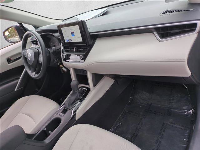 Certified 2025 Toyota Corolla Cross L FWD image 21