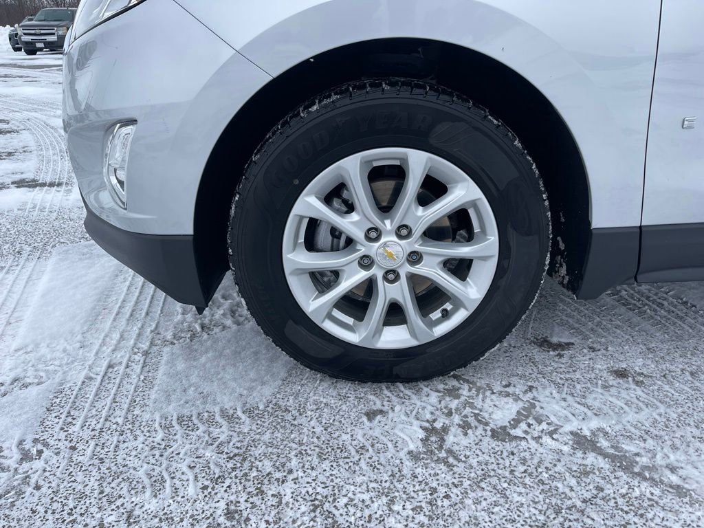 Used 2018 Chevrolet Equinox LS image 9