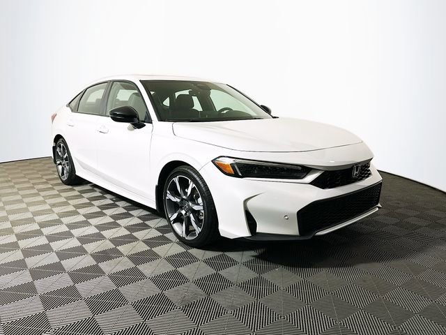 Used 2025 Honda Civic Sport Touring image 1