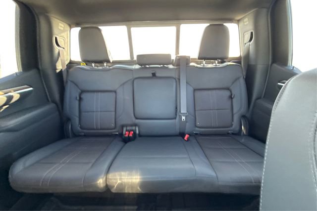 Used 2025 Chevrolet Silverado 1500 High Country image 14