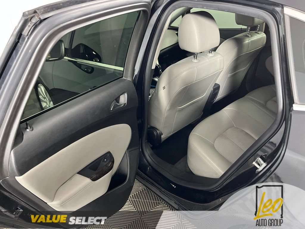 Used 2015 Buick Verano FWD image 9